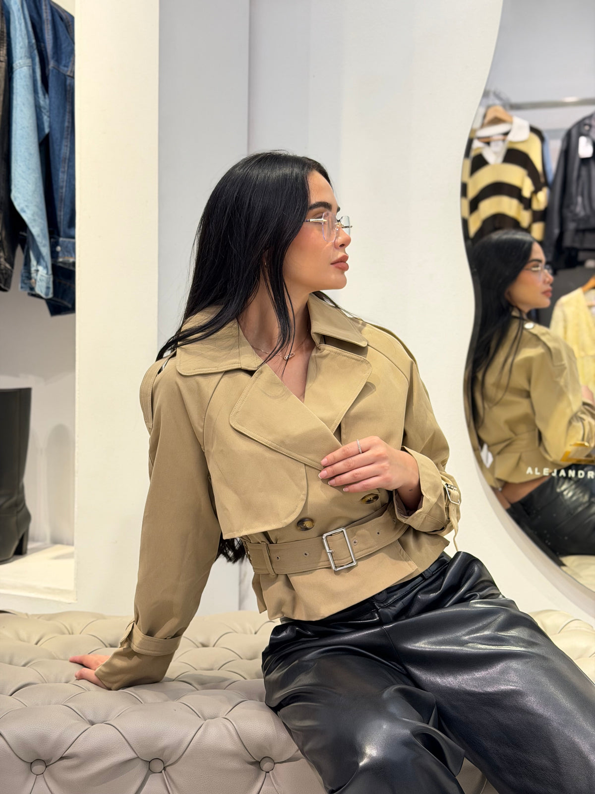 Gabardina Trench corta