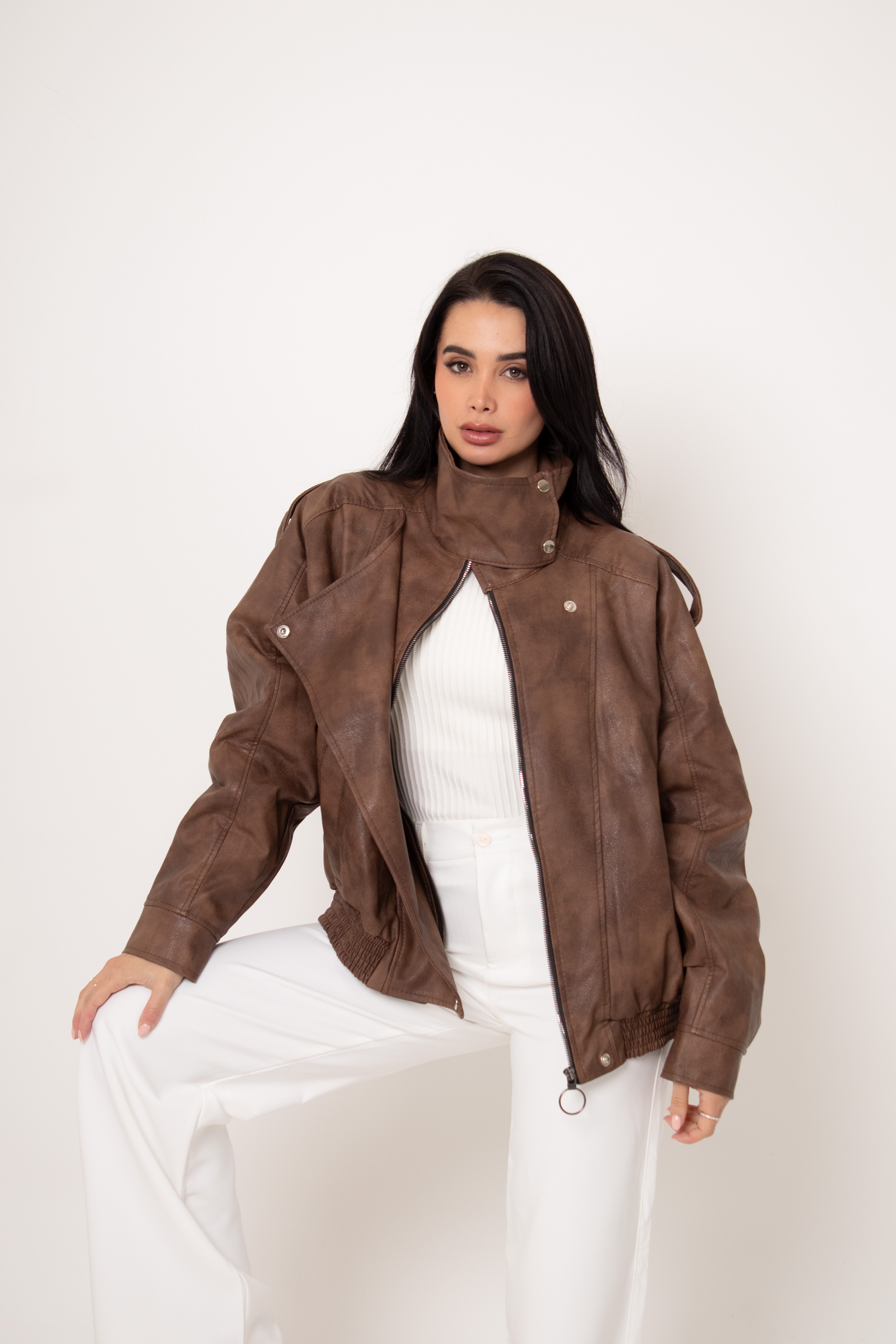 Chaqueta cuello alto over