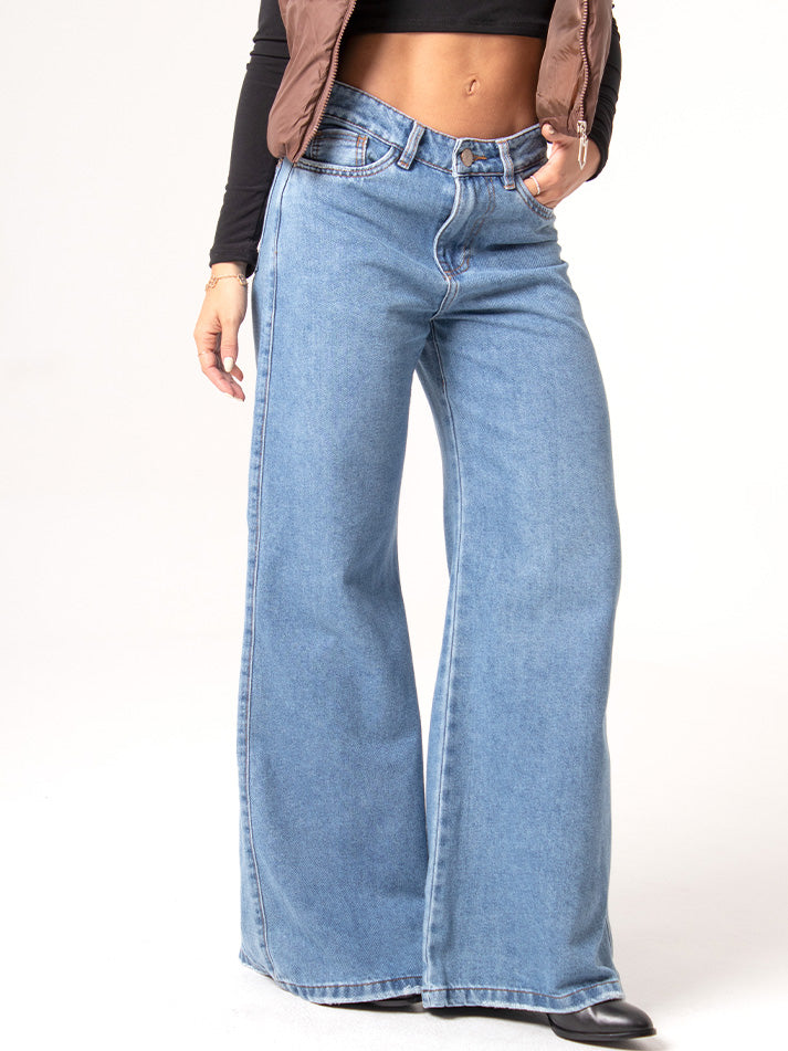 Jean bota elefante azul